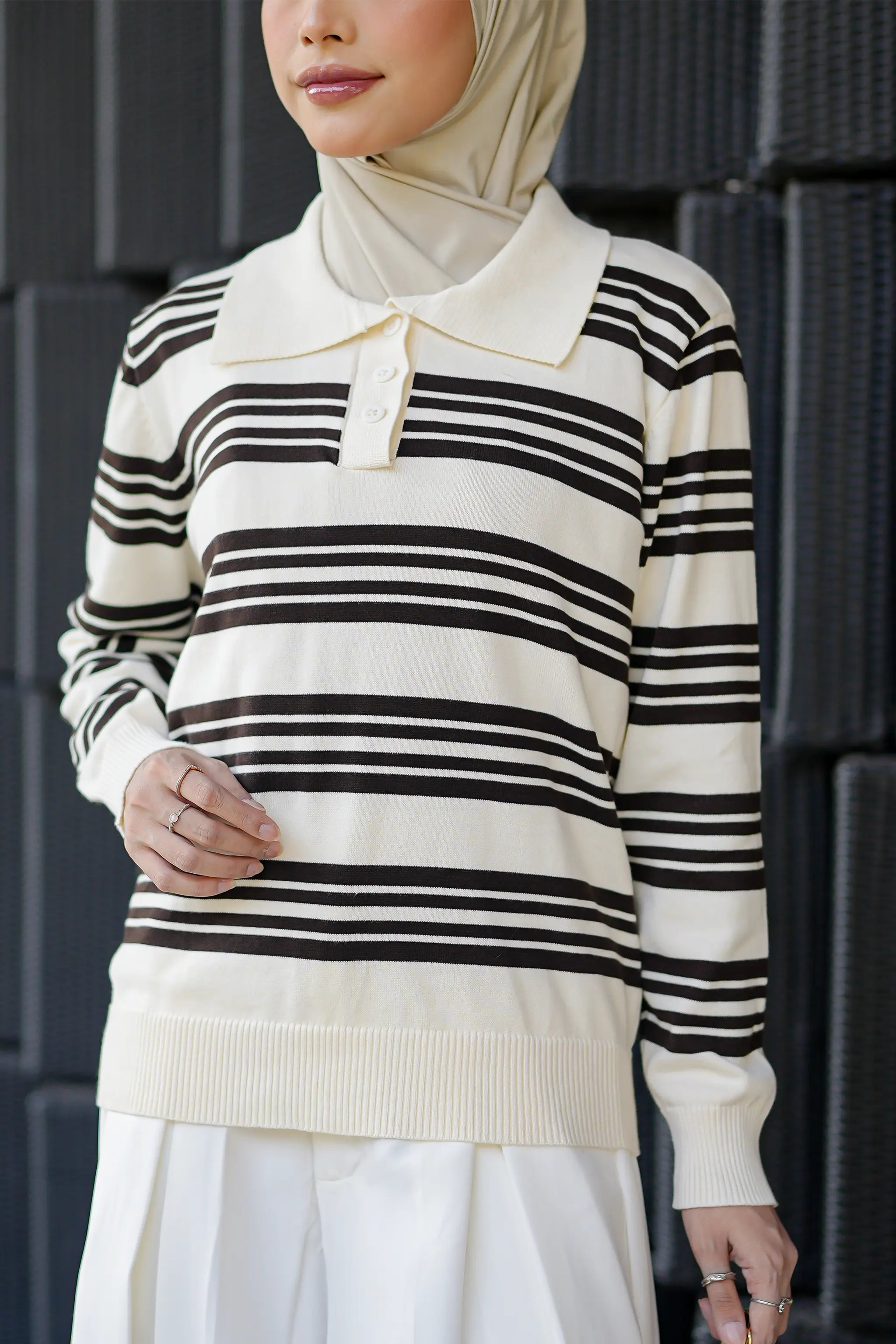 Avery Striped Sweatshirt in White