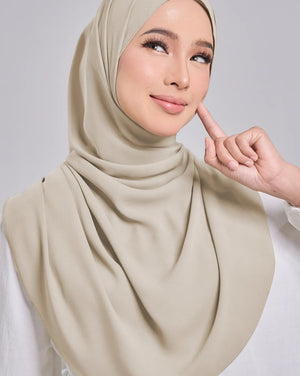 Baesic Premium Chiffon Shawl in Eggshell