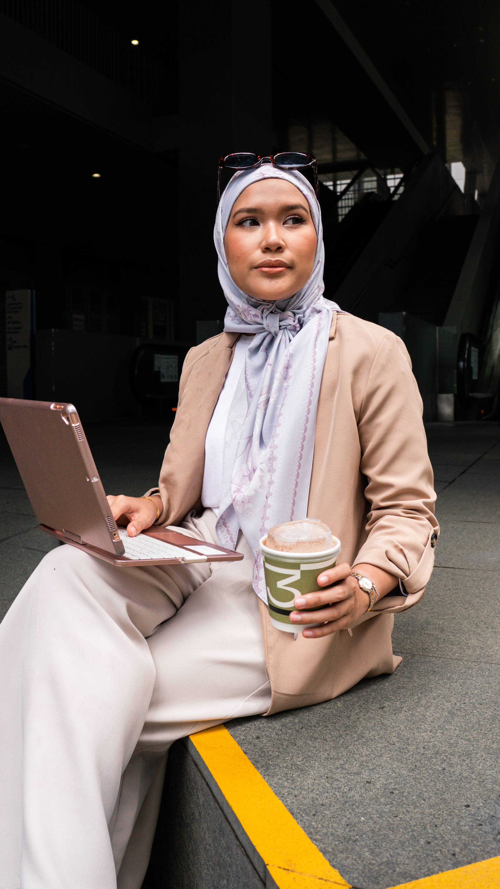 Corporate Chic - Consultant | Printed Chiffon Tri-Ezy