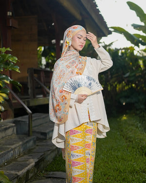 Warkah Kayangan in Daulat