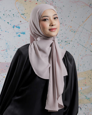 Inara Ezy in Smokey Taupe