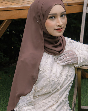 Sofia Shawl Swarovski in Chocolate