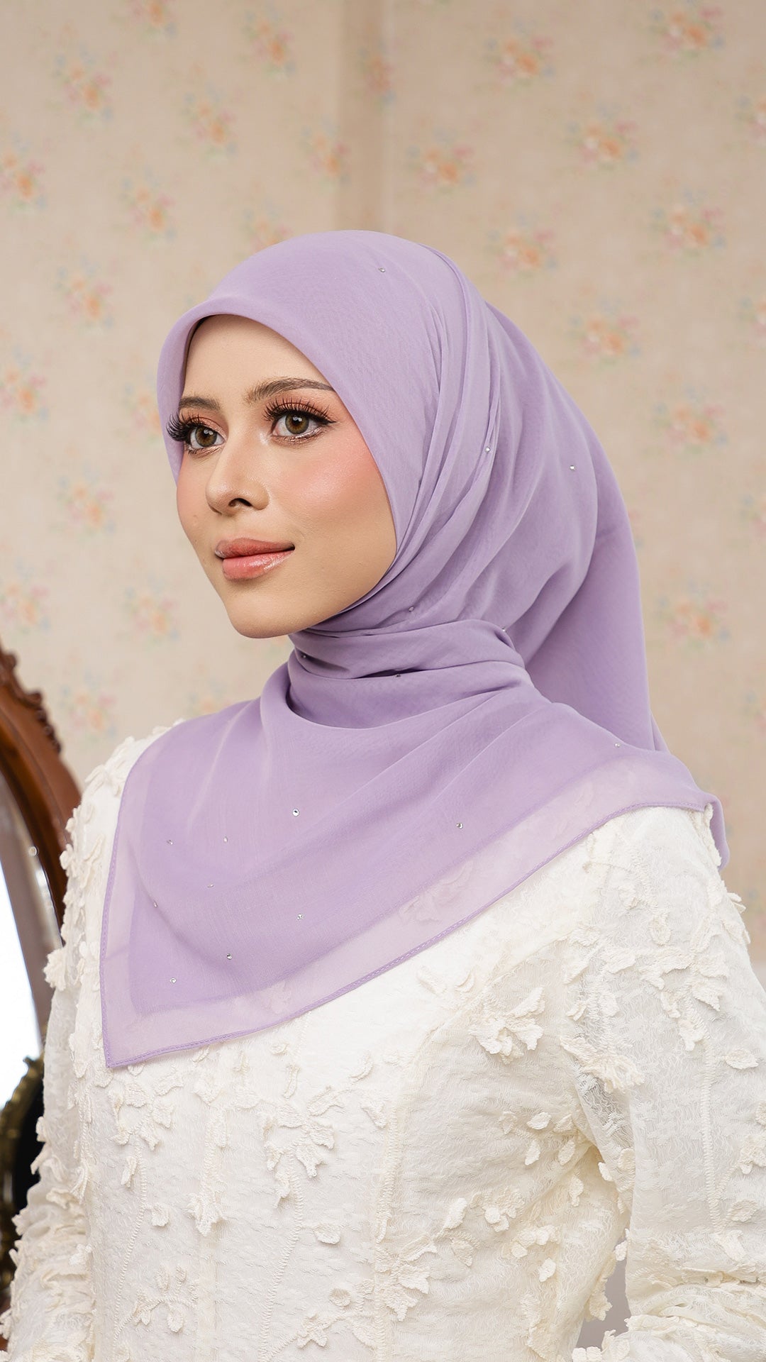 Sofia Bawal Swarovski in Smoke Purple