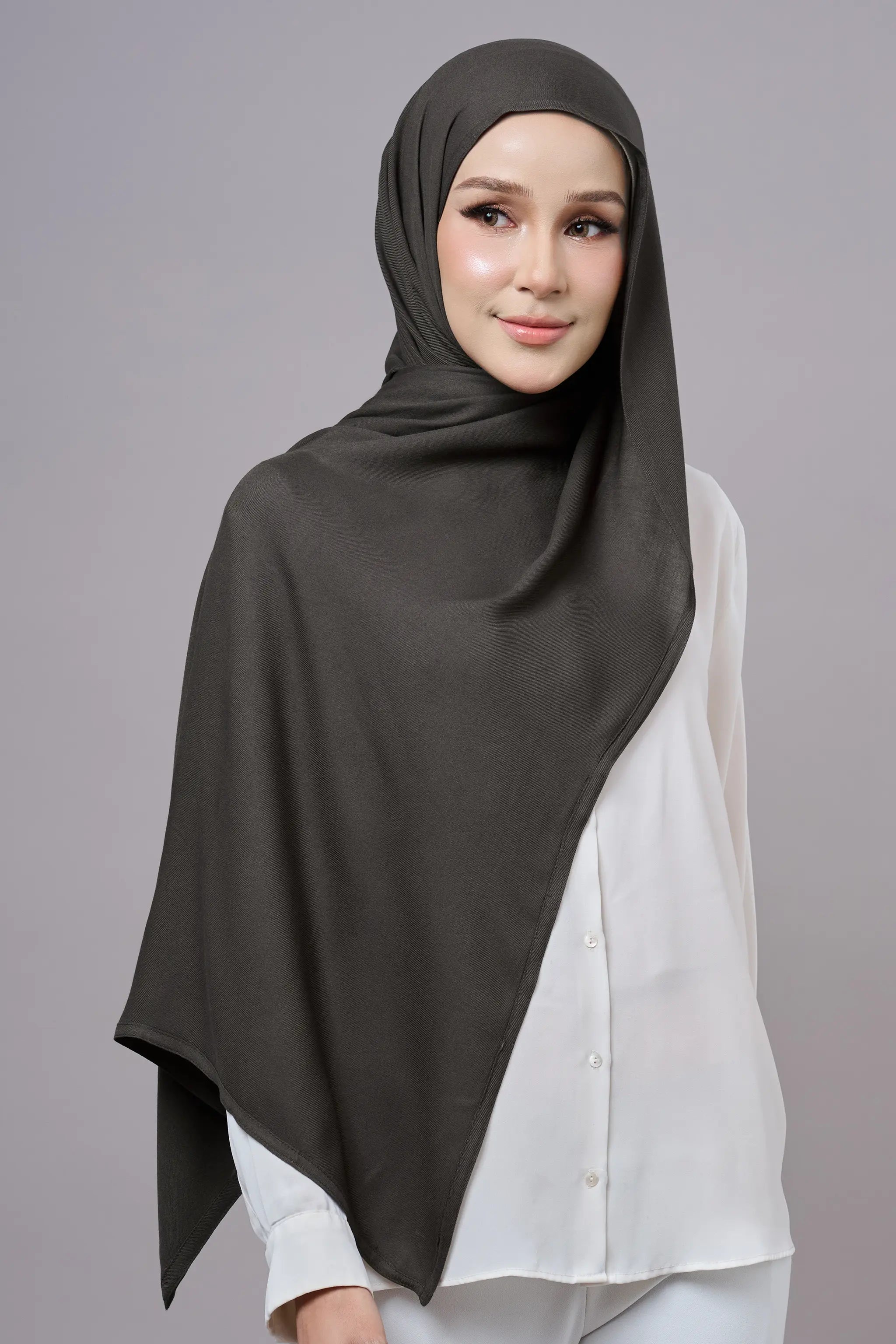 Baesic Modal Shawl in Dark Oak