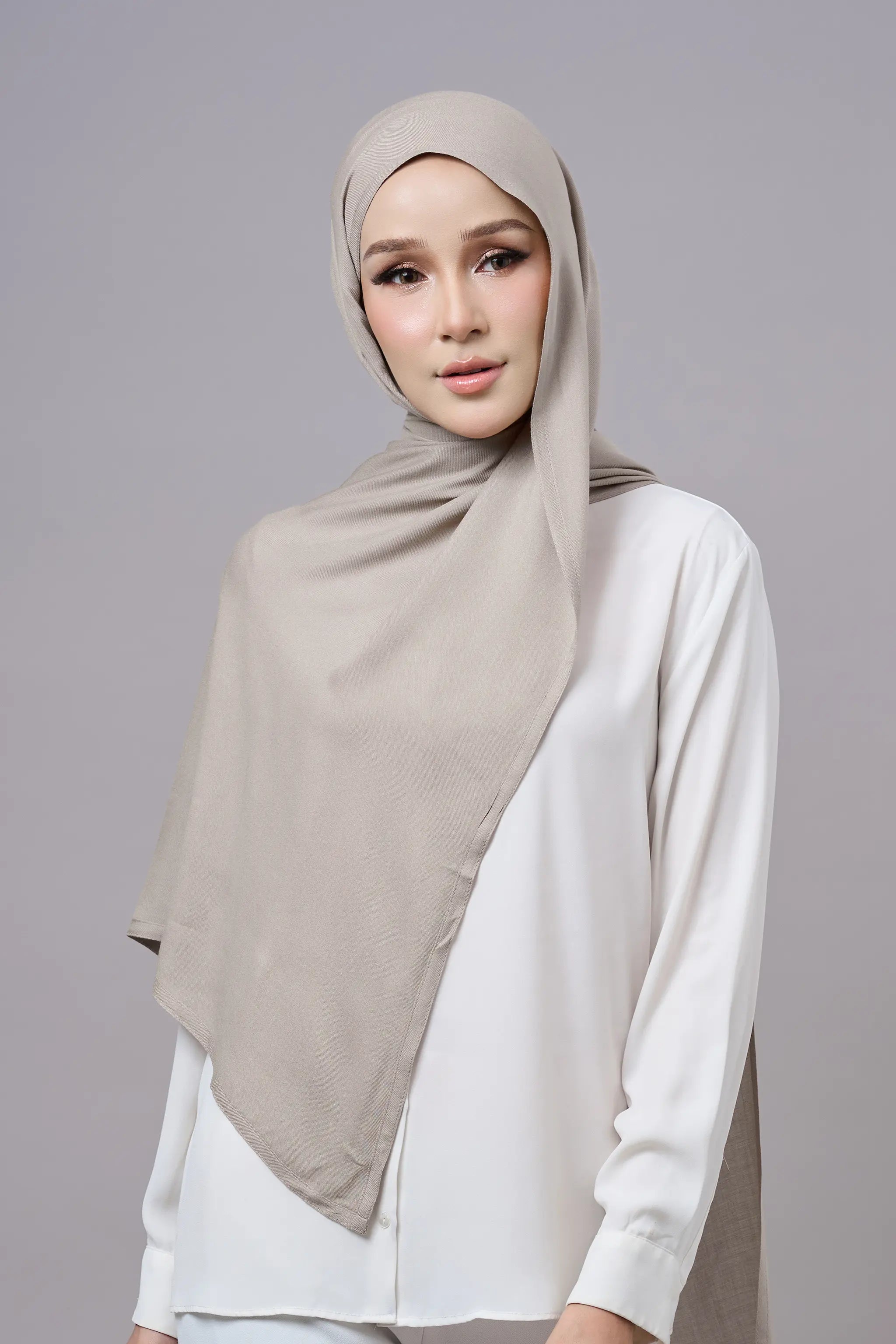 Baesic Modal Shawl in Shitake