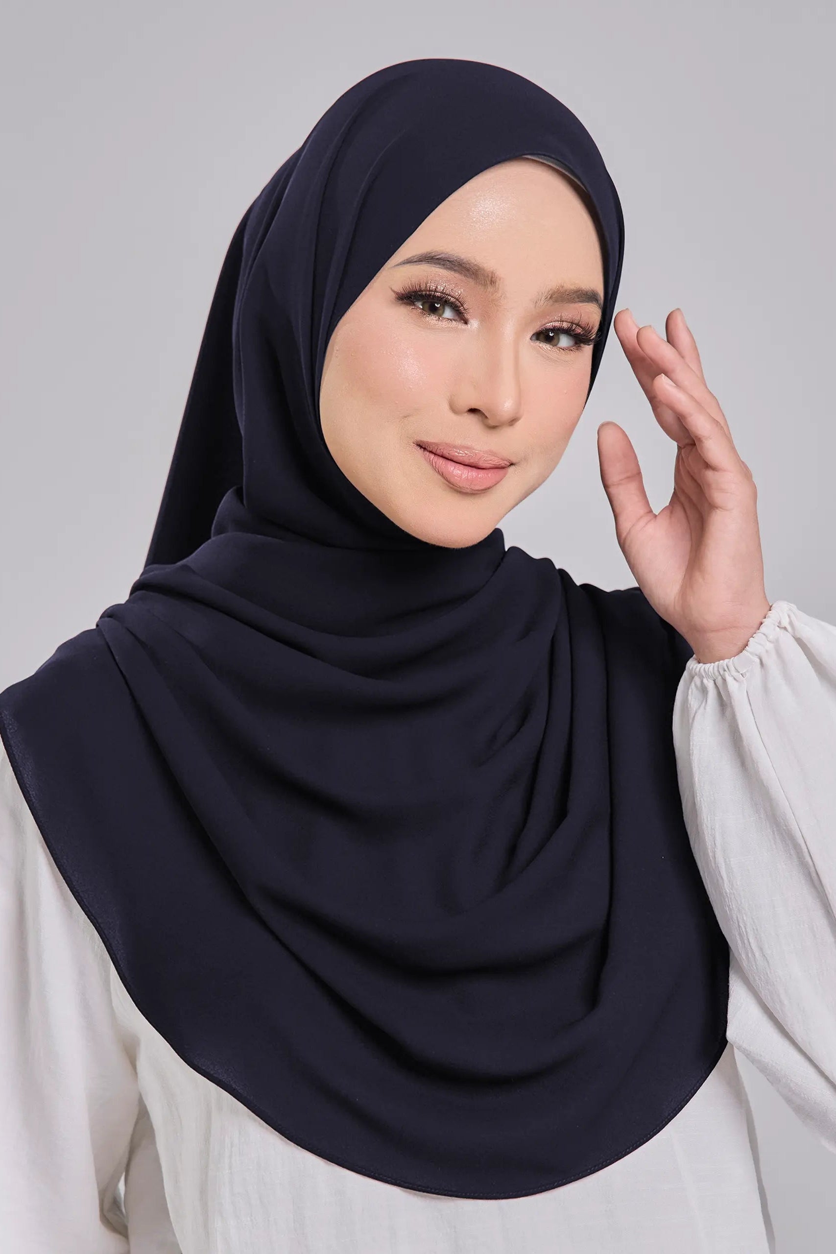 Clara Ezy Instant in Navy
