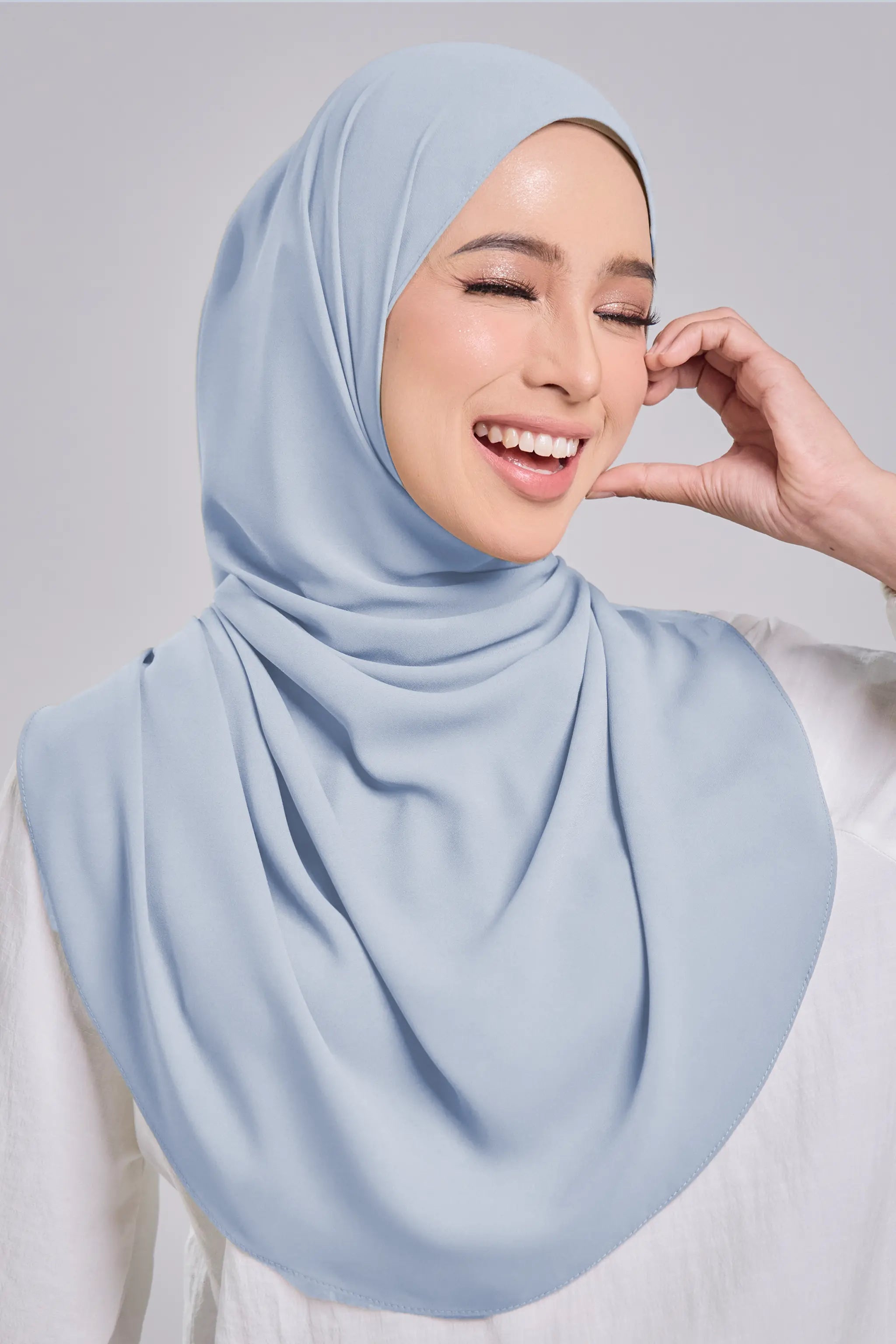 Clara Ezy Instant in Pewter Blue
