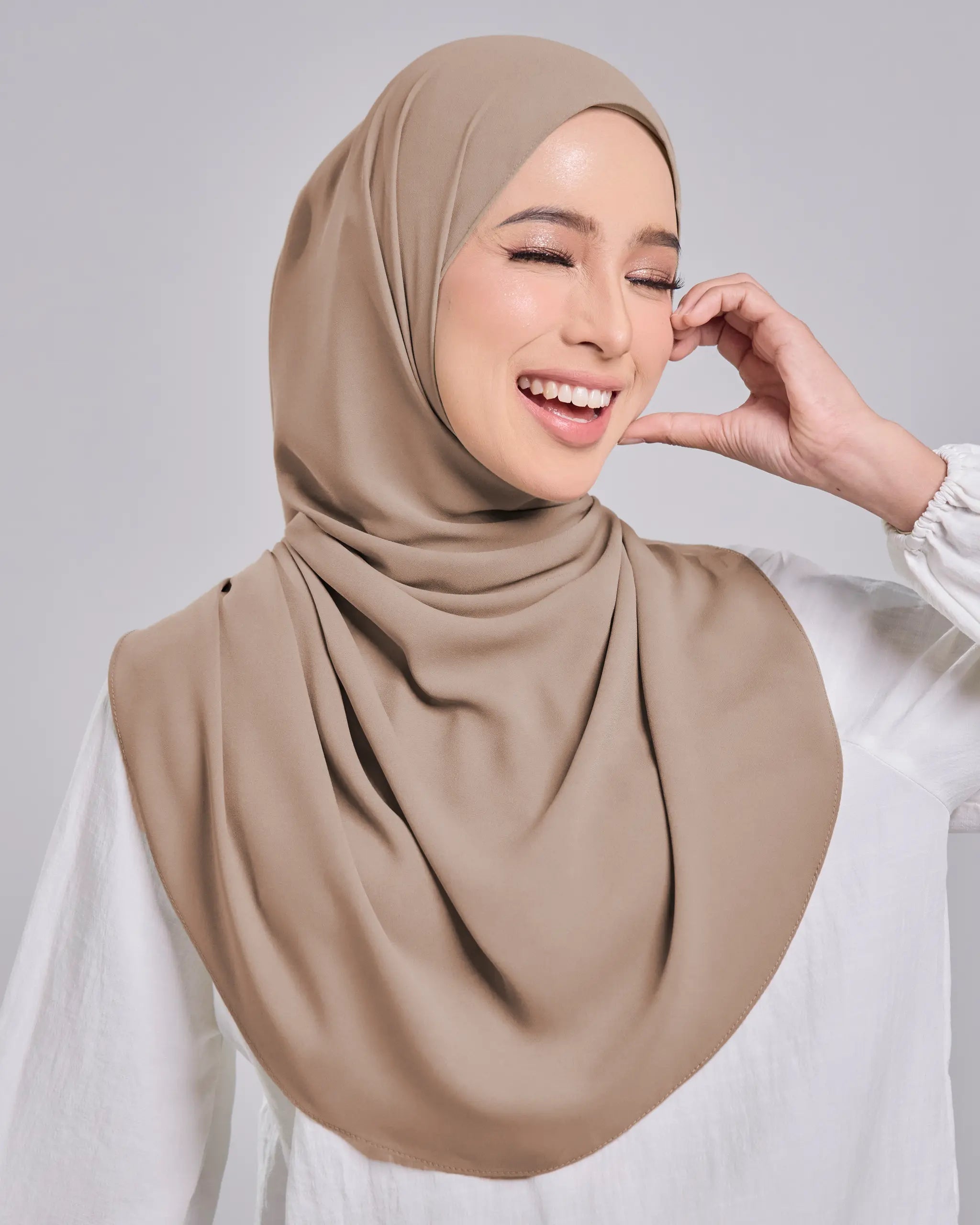 Baesic Premium Chiffon Shawl in Russet Brown