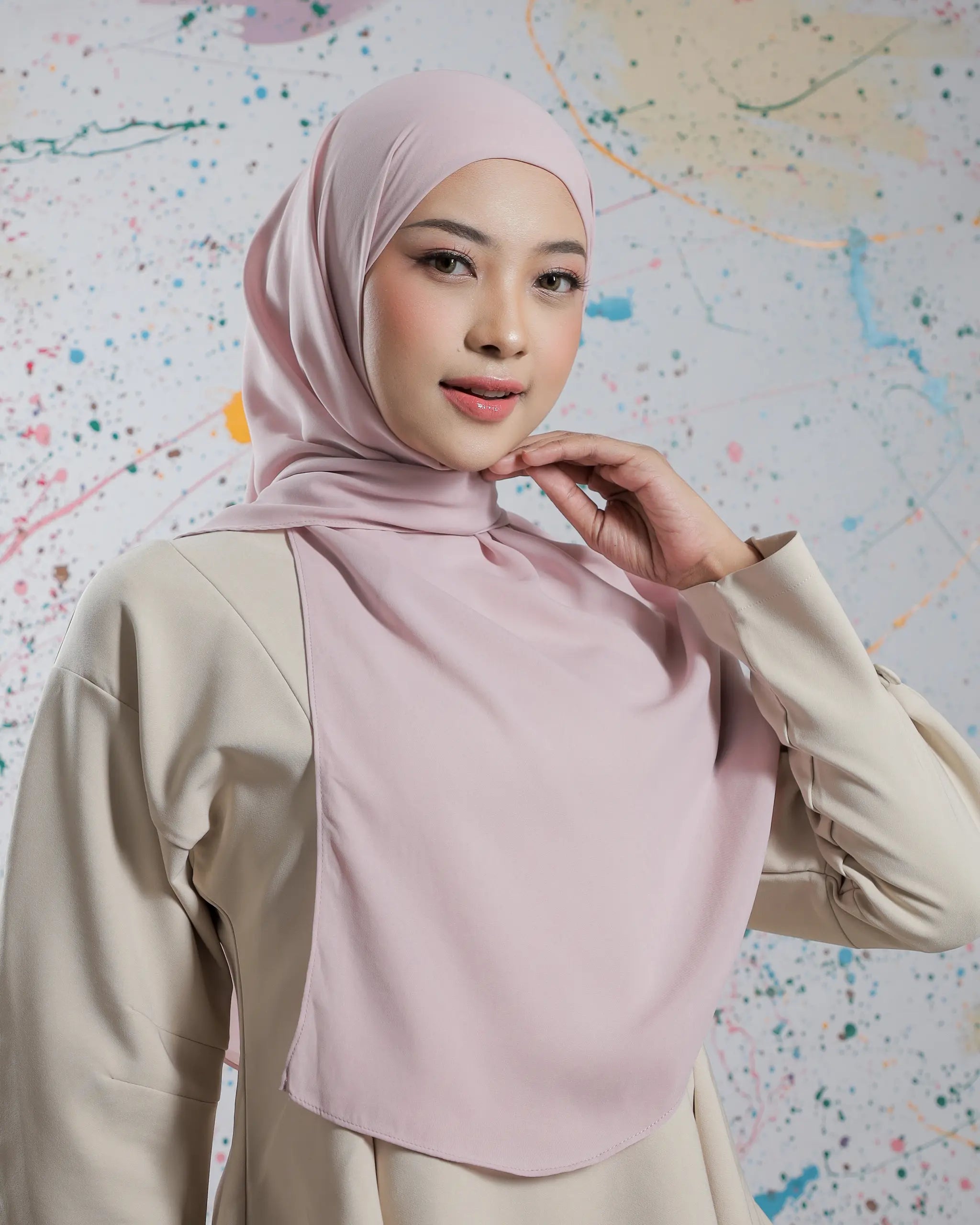 Inara Ezy in Pink Blush