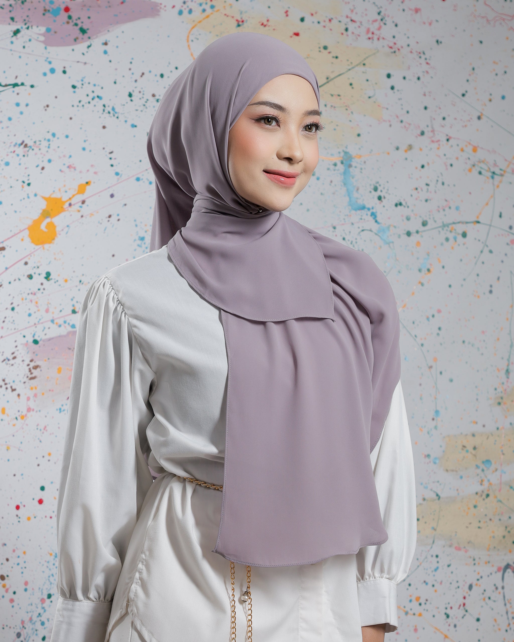 Inara Ezy in Violet Grey