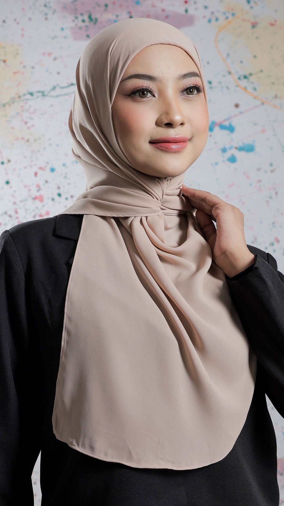 Inara Ezy in Desert Sand