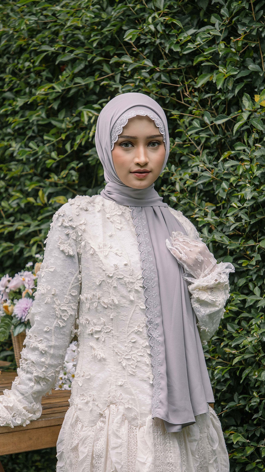 Baesic Sulam Melur Shawl in Ice Purple