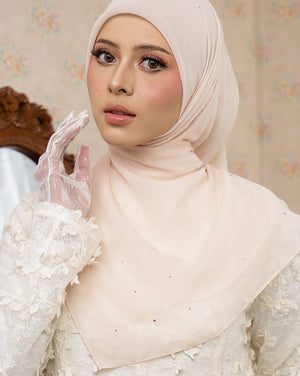 Sofia Bawal Swarovski in Ivory Gold